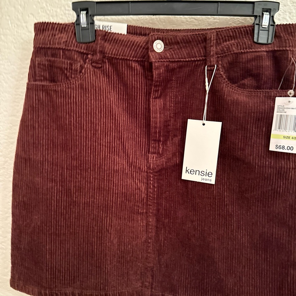 Y2K, Modern Vintage and Retro Kensie Women's Mini Corduroy Skirt - Deep Red - Picture 6 of 16